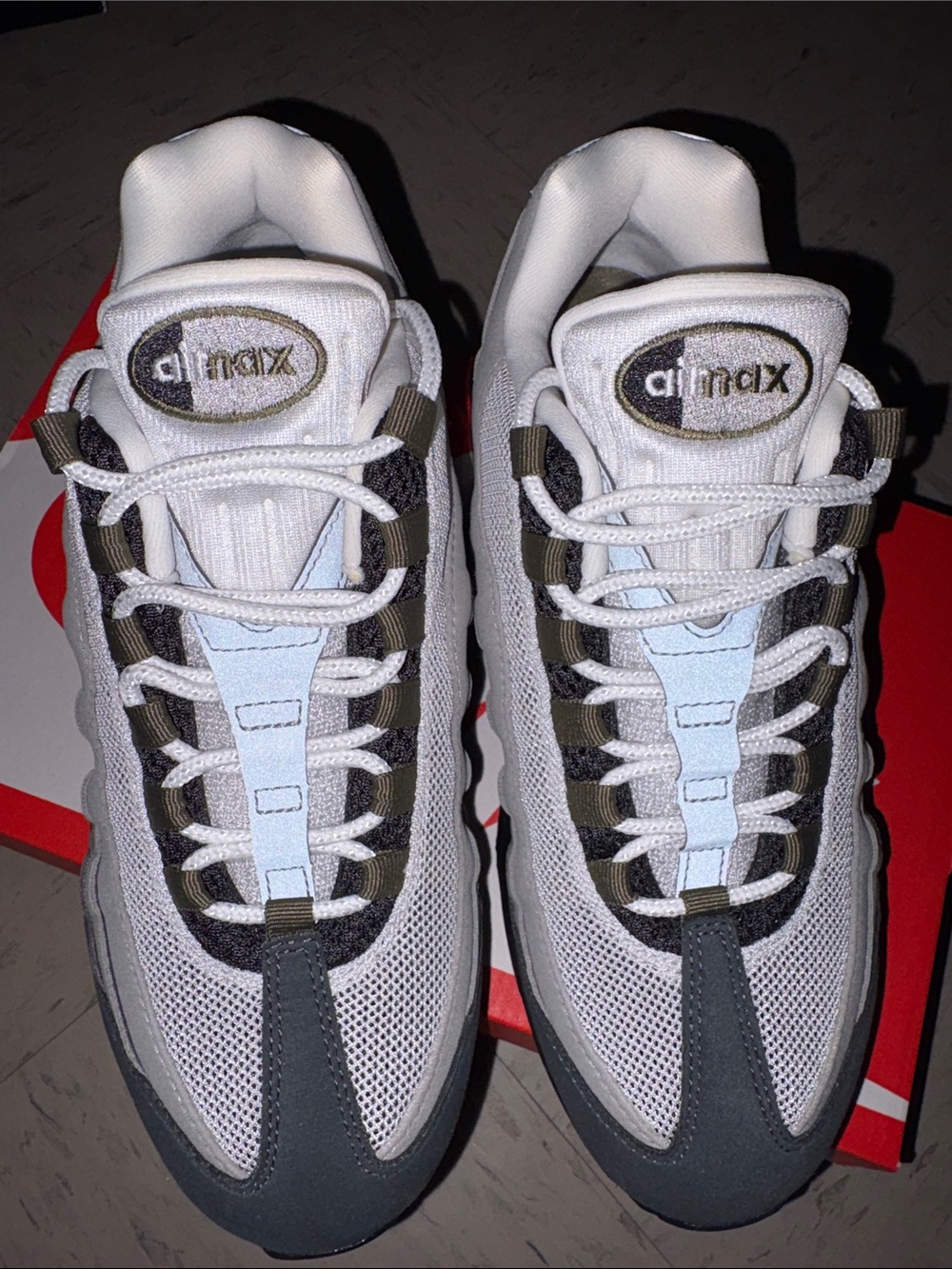 Nike Air Max 95 Sneakers - Gray, Black & White Olive, NEVER WORN - Picture 5 of 8
